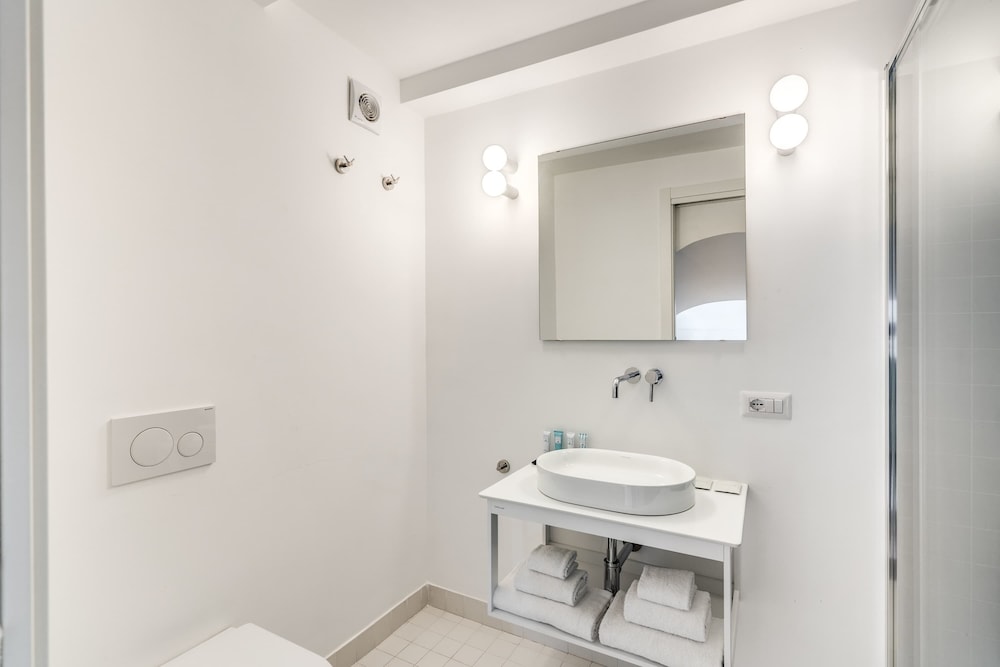 Giulia 2 Villa Apartment Shared Pool Sea Views