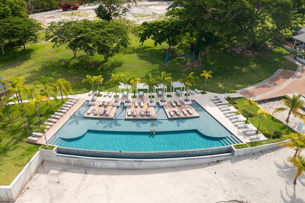 The Luscious Condo by Acomodo Buenaventura