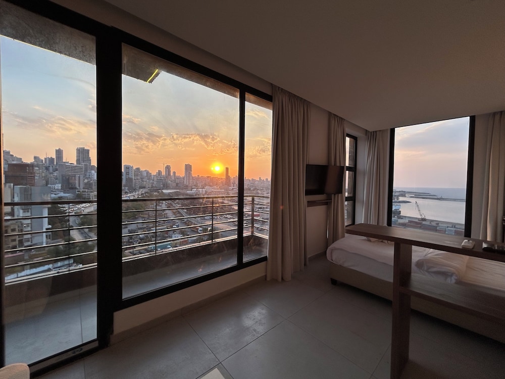 Gate 9 Tower -Studios & Apts Mar Mikhael