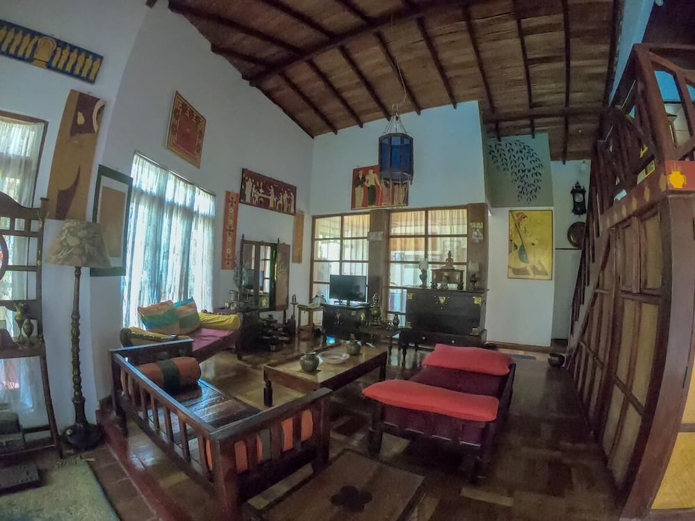 Plantation Retreat