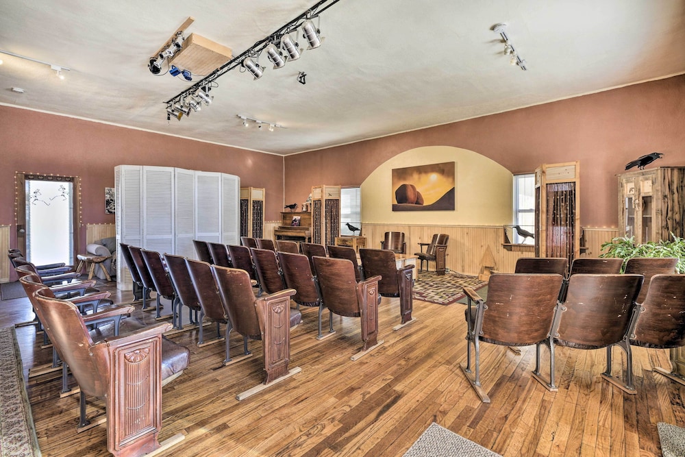 meeting & event spaces
