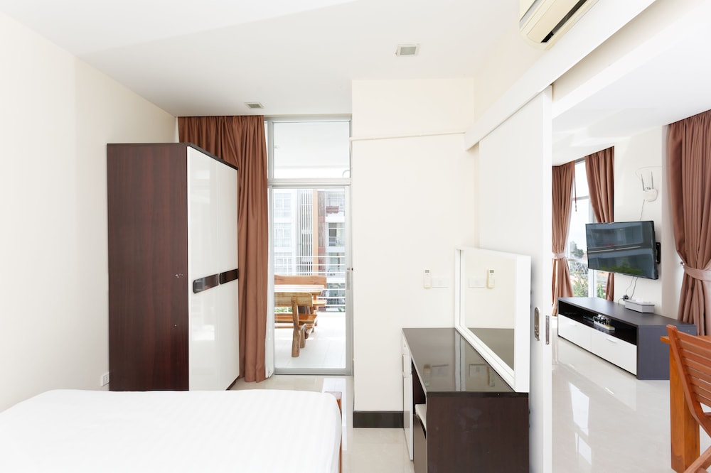 At Sea Condo