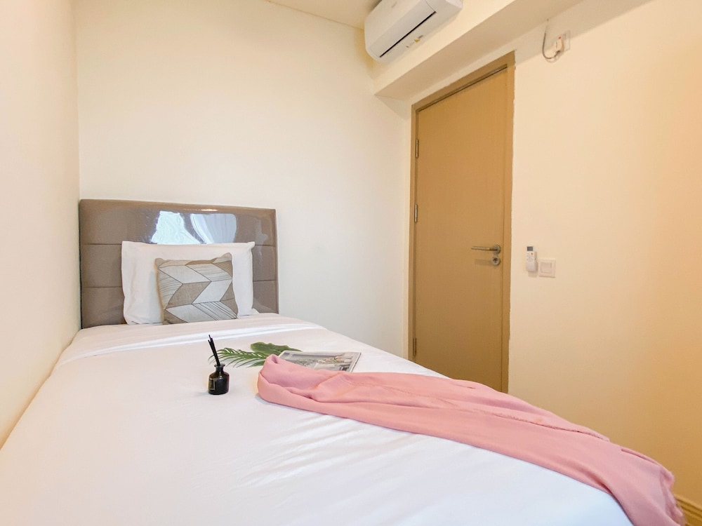 Basic Designed 2Br At Apartment Meikarta