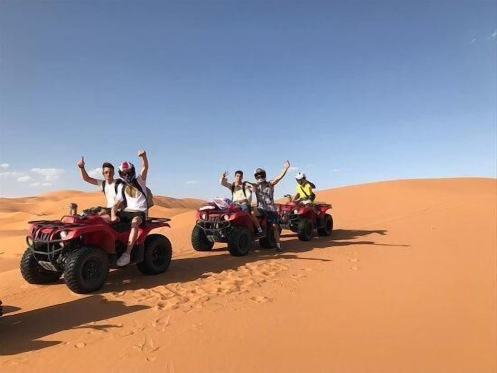 Bivouac Karim Sahara