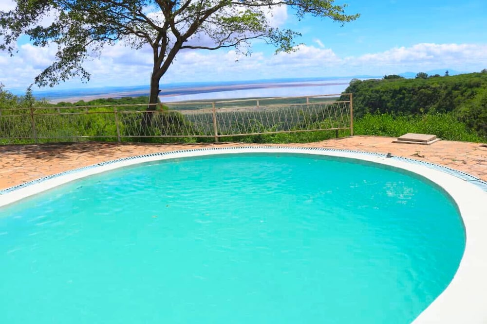 Lulimac Lake Manyara Lodge view 5