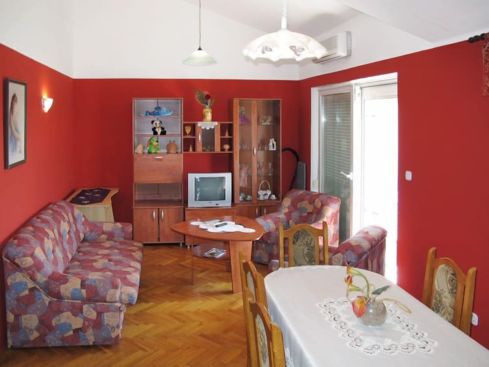 Nina Apartment view 3
