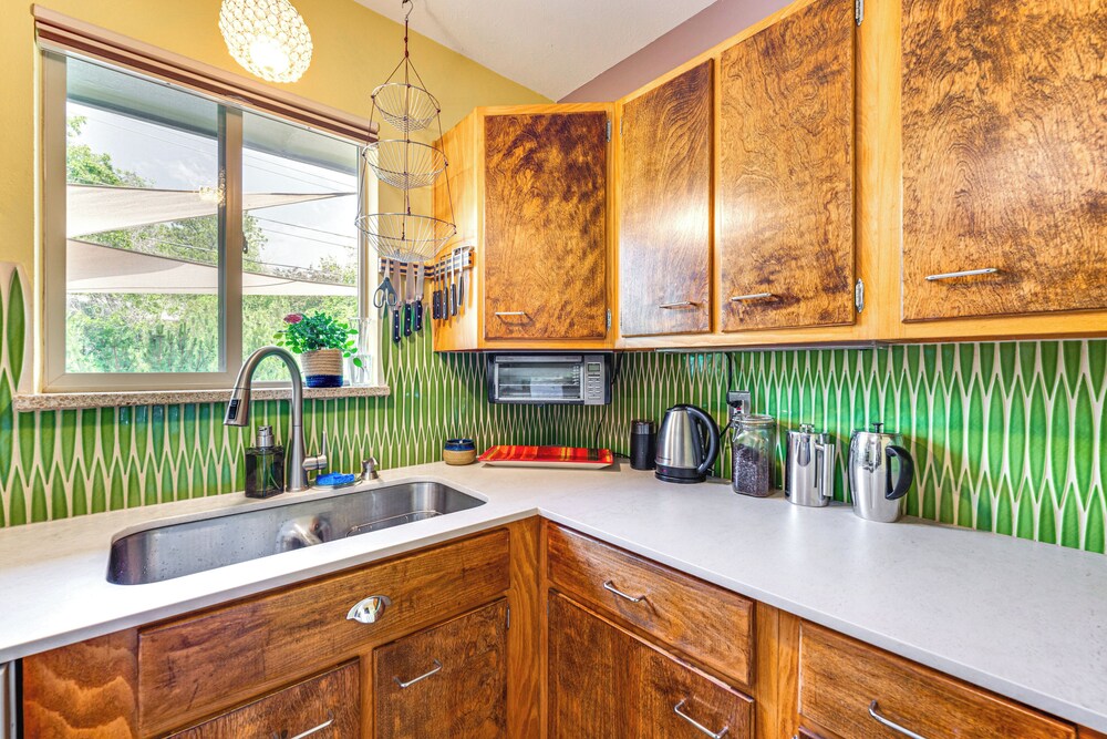 < 1 Mi to CU Boulder: Home w/ Fenced Yard!