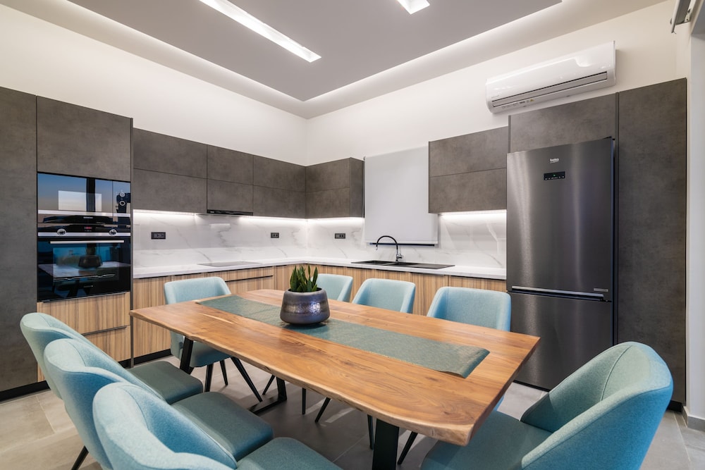 Vatia Villas