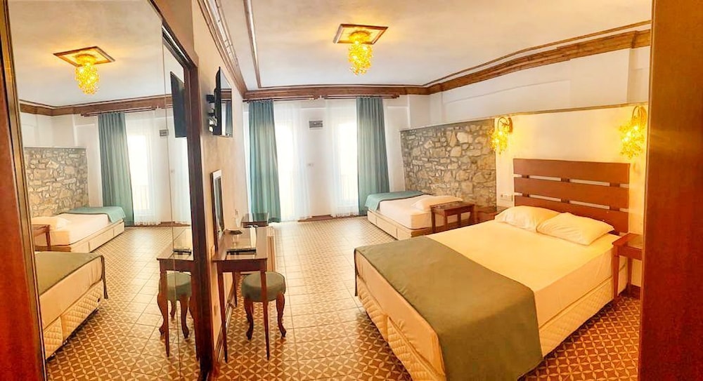 Bozcaada Fahri Otel - Image 18
