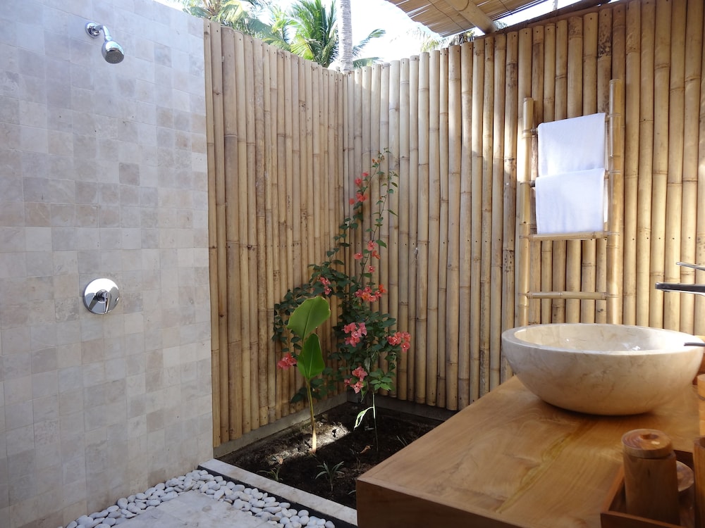 Gili Tenda Resort