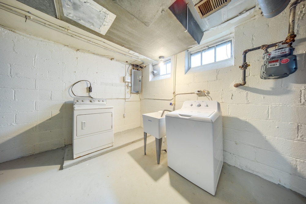 Photograph supplied for Vacation Rental Near Cleveland, Ohio: 6 Mi Away!