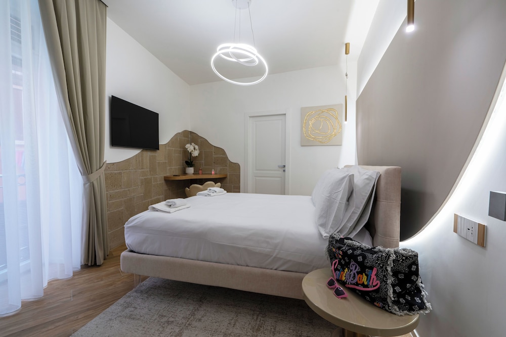 Diamonds Rooms and SPA