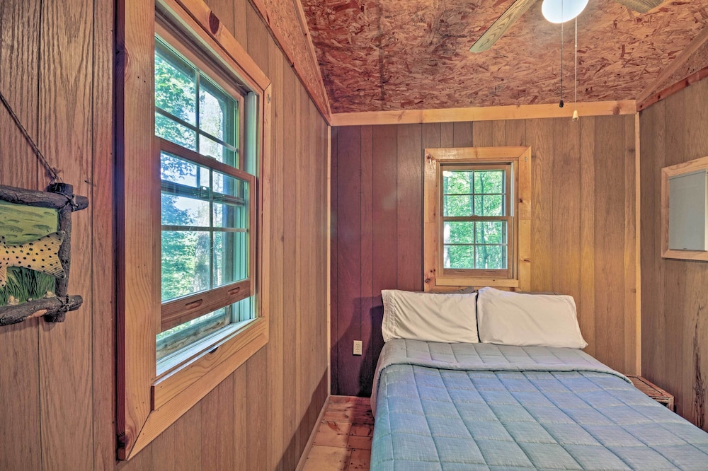 Pisgah Forest 'the Oak' Cabin w/ Deck by Creek view 3