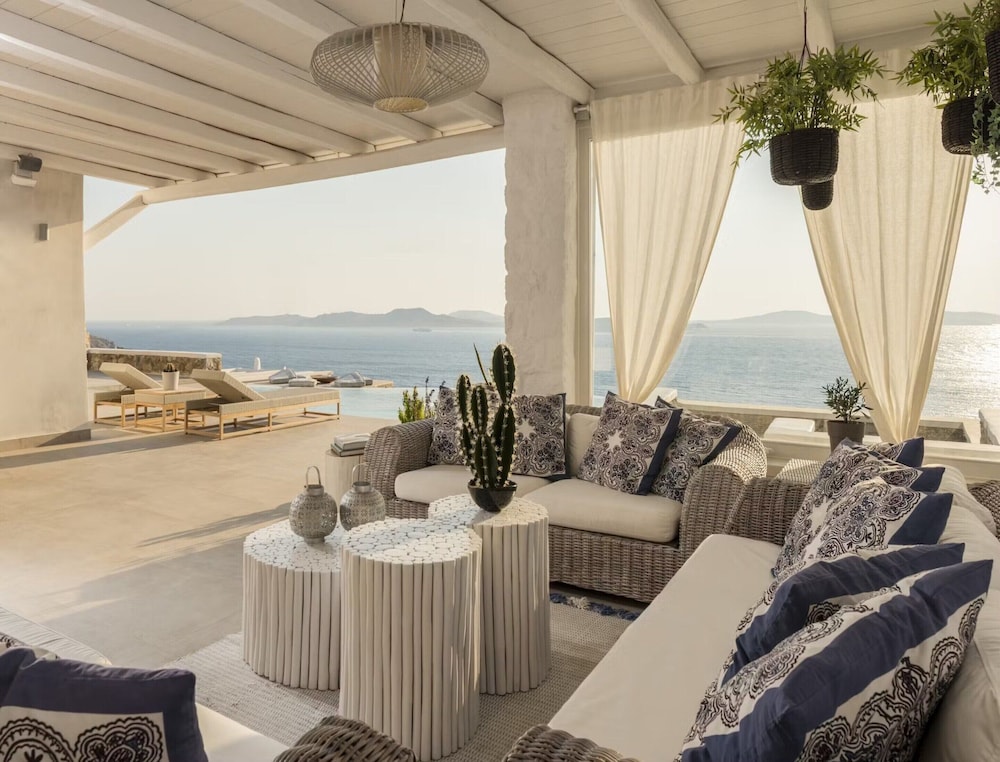 Villa With Views to Delos Island