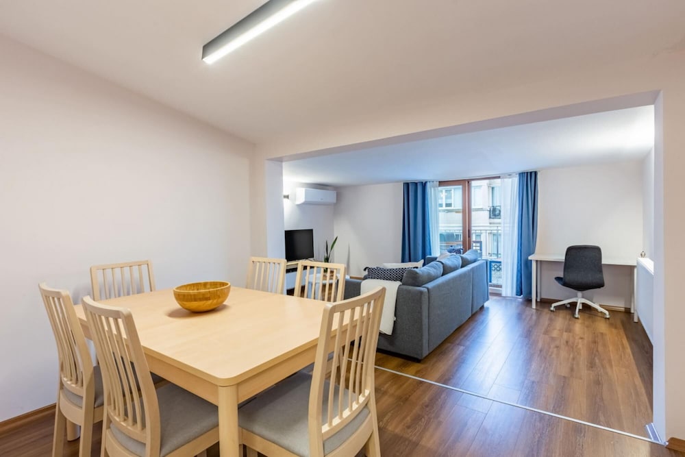 Central Flat With Lovely Terrace in Ferikoy Sisli