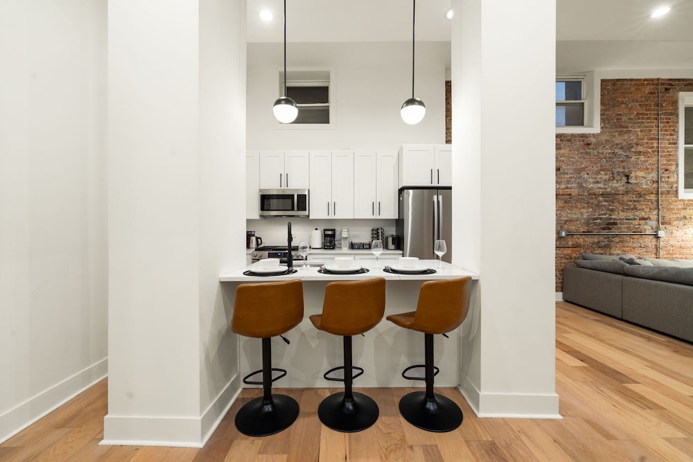 New West Town Listing