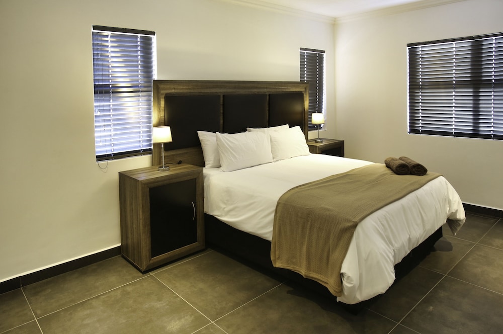 Dalton's, Langebaan 10-sleeper view 5