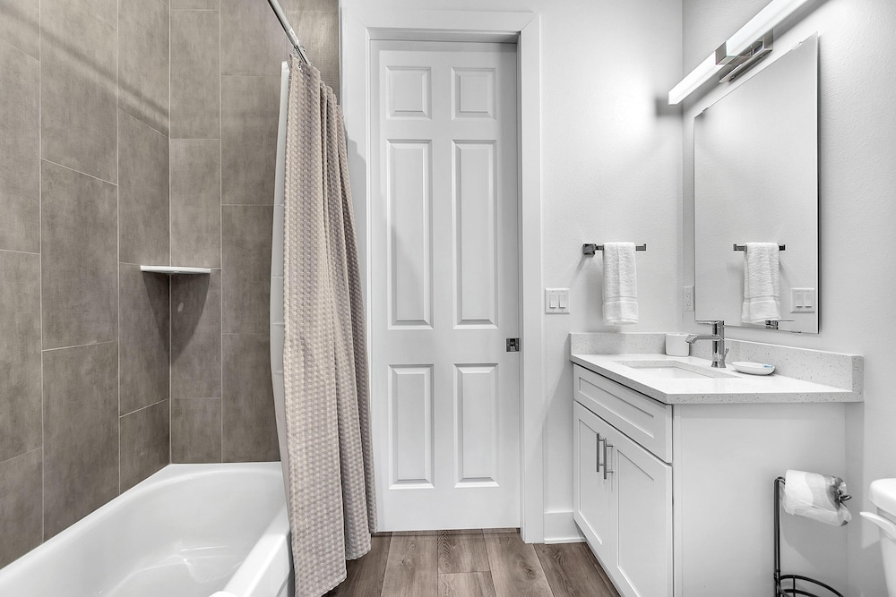 Azul Townhomes A1
