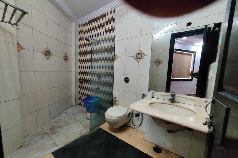 Hotel Asko International