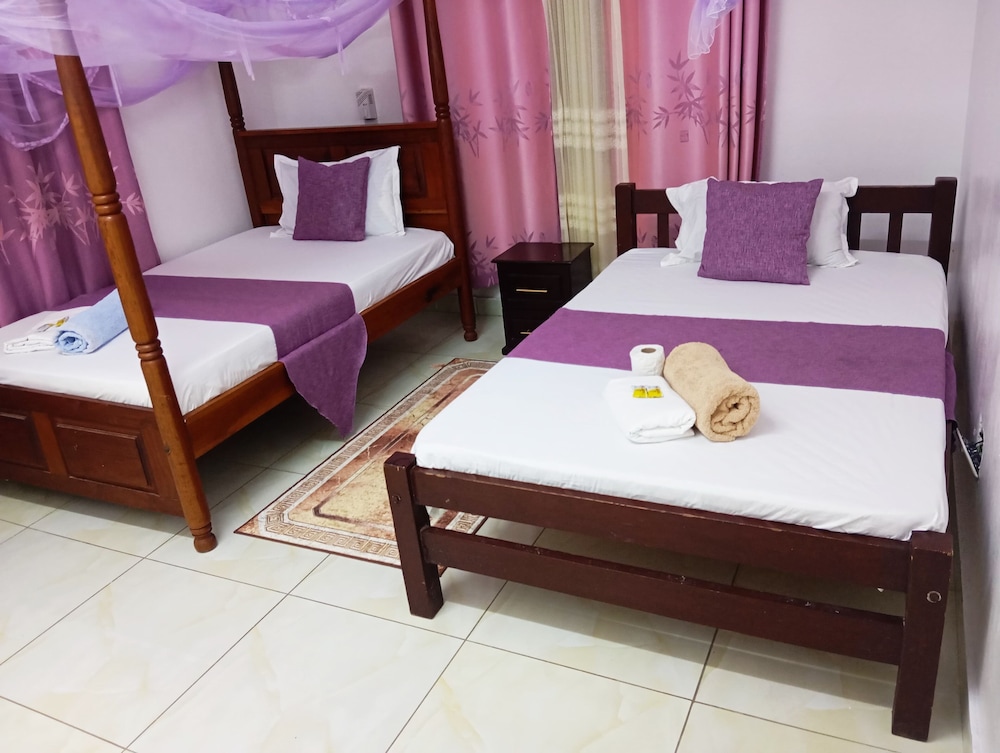 Lux Suites Rosavosa Apartments Bamburi