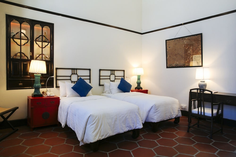 Cheong Fatt Tze - The Blue Mansion 23