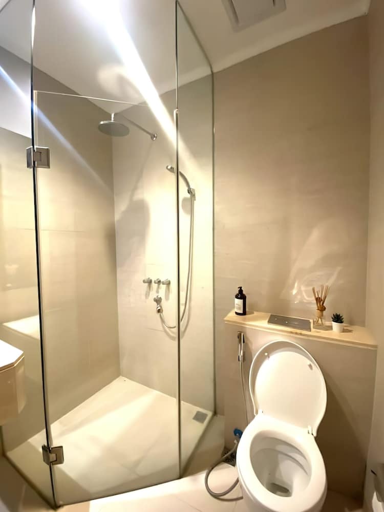 Premium Taman Anggrek Residences