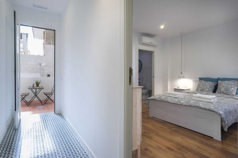 Hotelito Boutique Camp Nou - Image 1