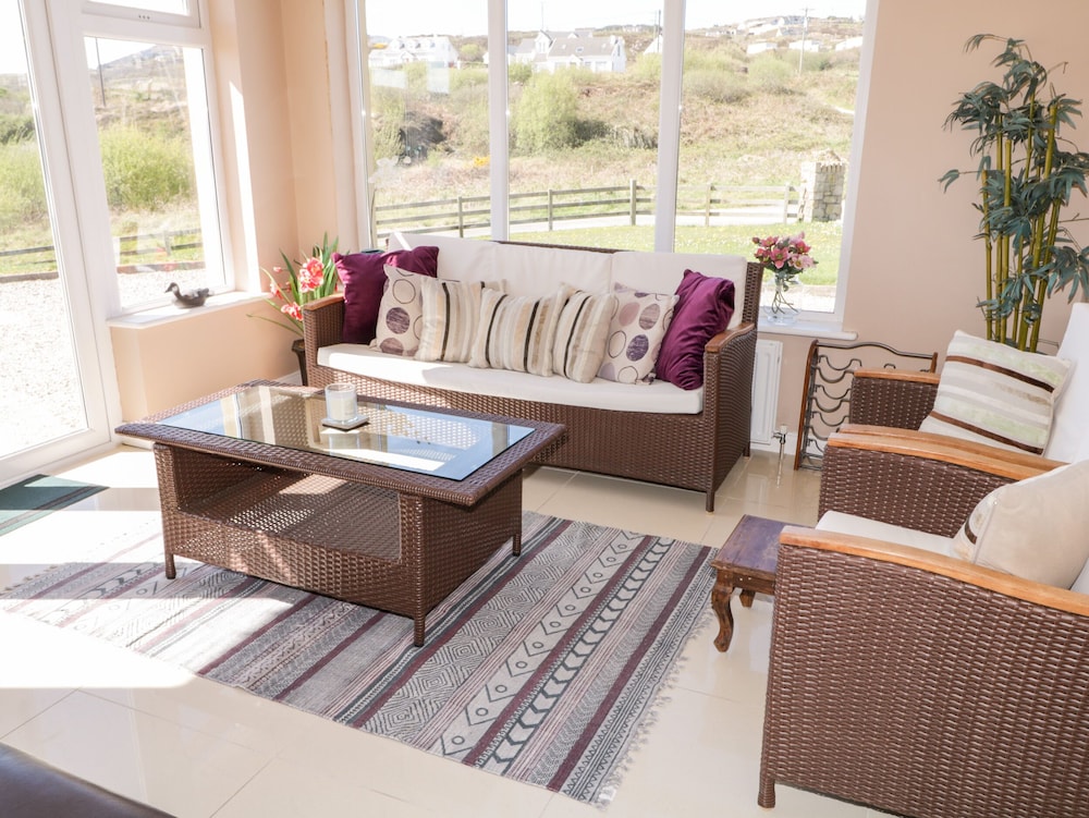 Inverbeg Cottage 2