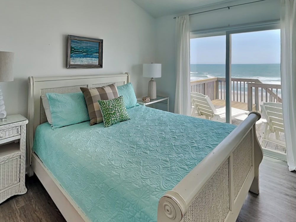 You're The Tops by Topsail Realty