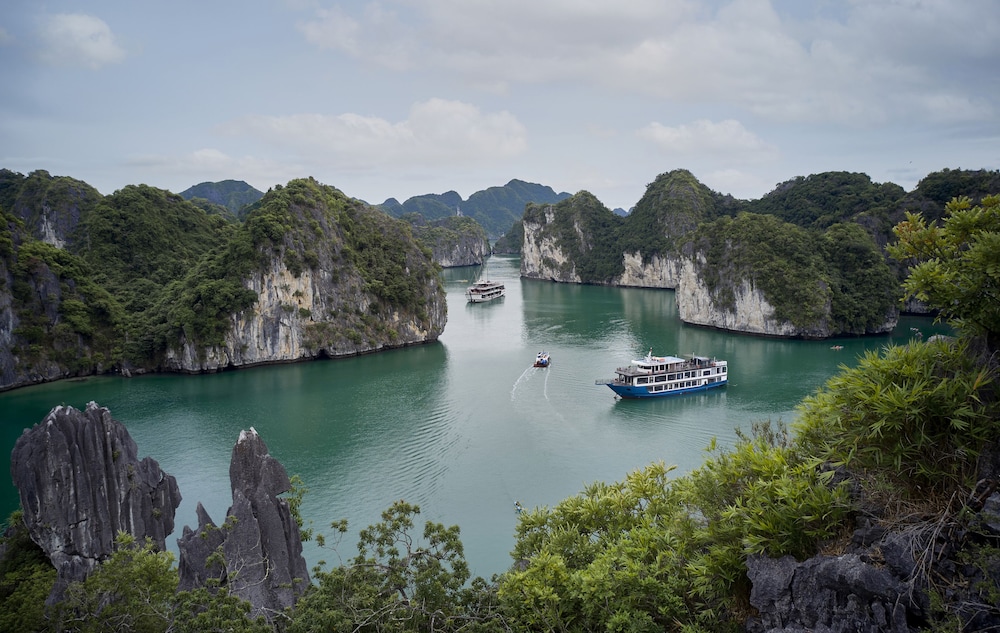 La Pandora Boutique Cruise view 3