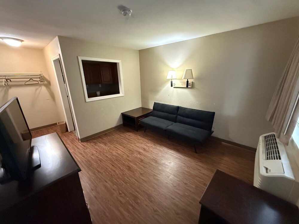 Fairbridge Inn & Suites Richmond Hill