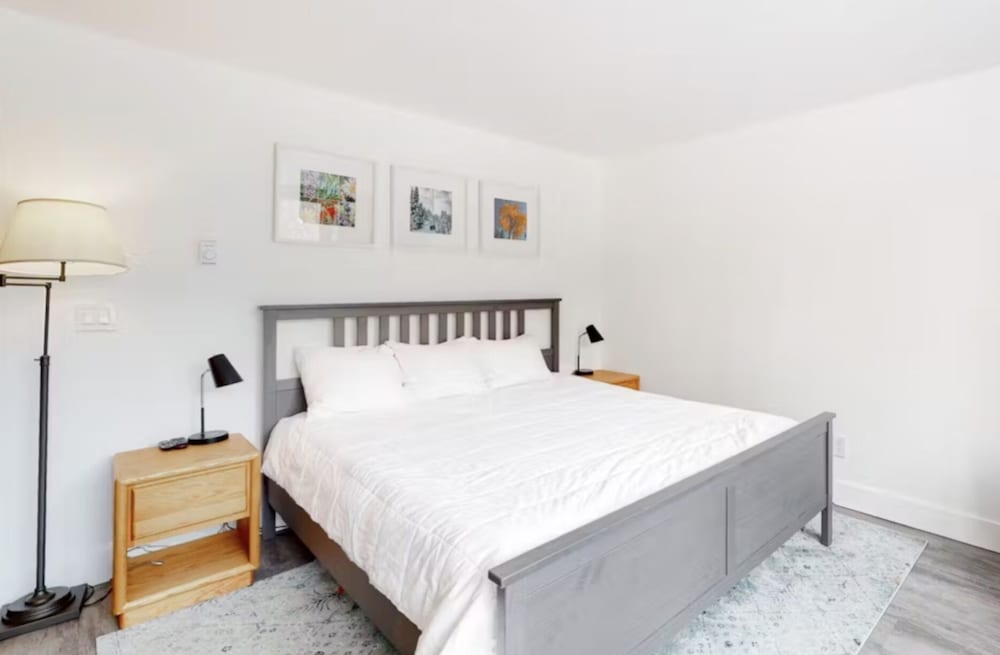 1765 Montezuma 1 Bedroom Condo