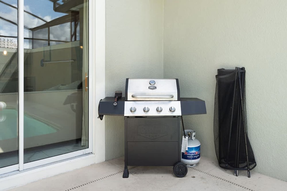 Amazing Resort Near Disney 4BR Townhome