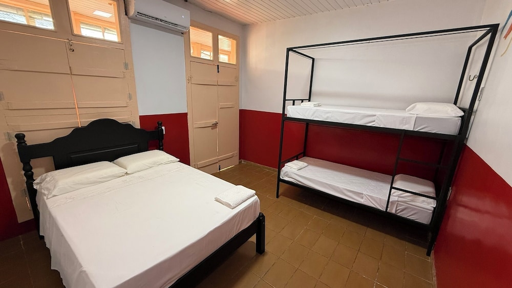 HOSTEL MANGUEIROSA