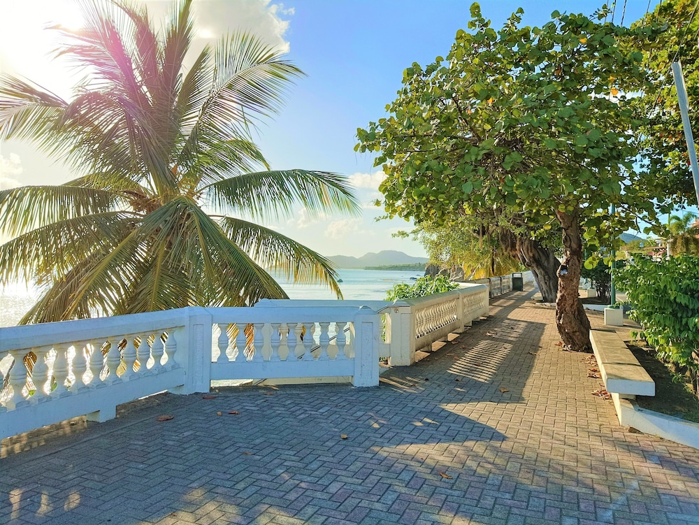 Waterside Inn