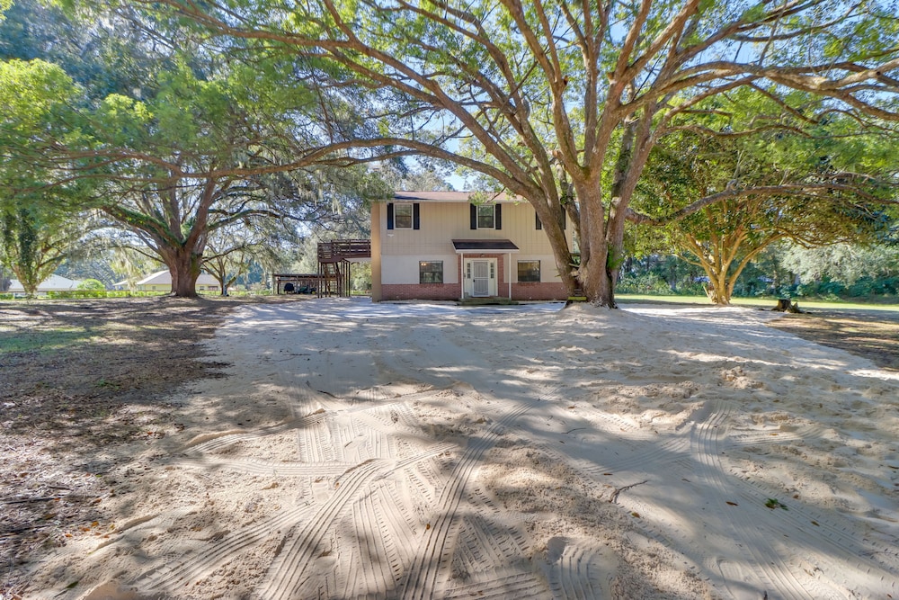 Lake Days & Golf Outings: Summerfield Group Escape view 4