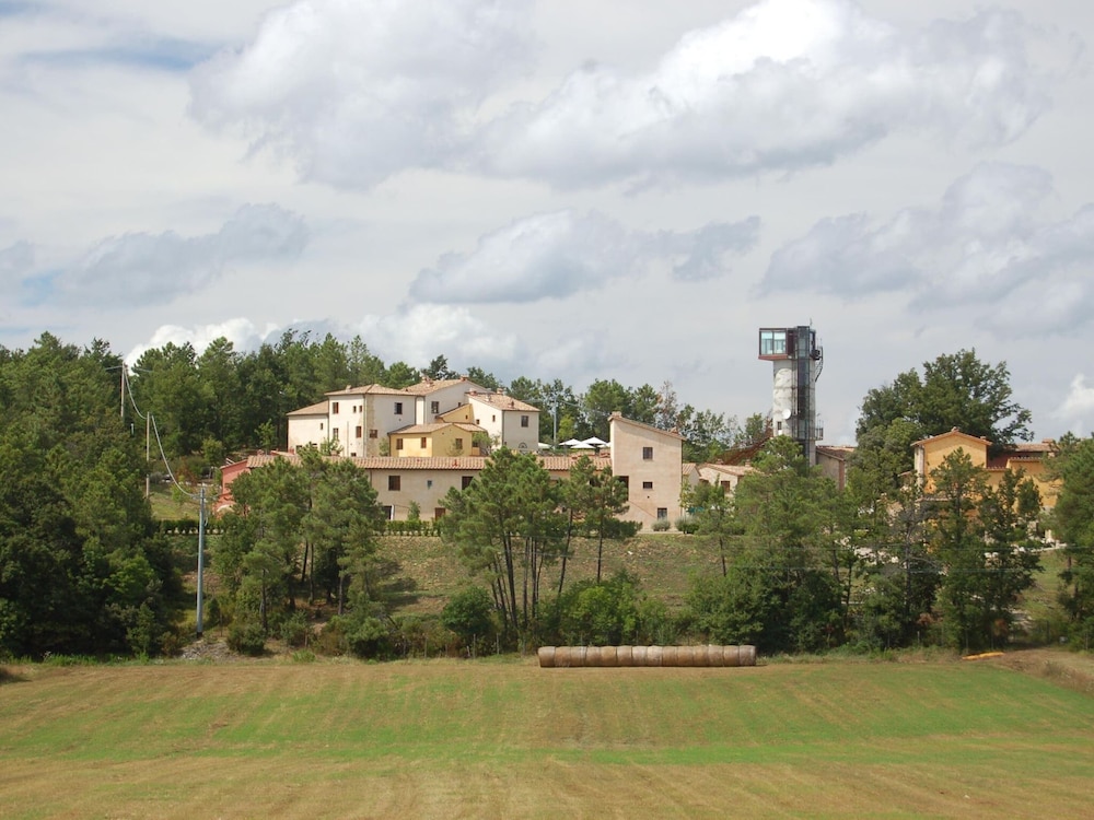 Belvilla by Oyo Il Torrino del Borgo view 2
