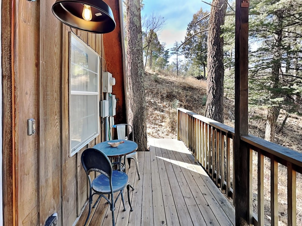 Doc's Den by Ruidoso Vacation Rentals