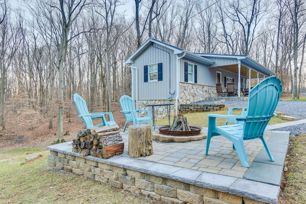 Knoxville Vacations - Peaceful Secluded Knoxville Retreat w/ Deck - Property Image 28