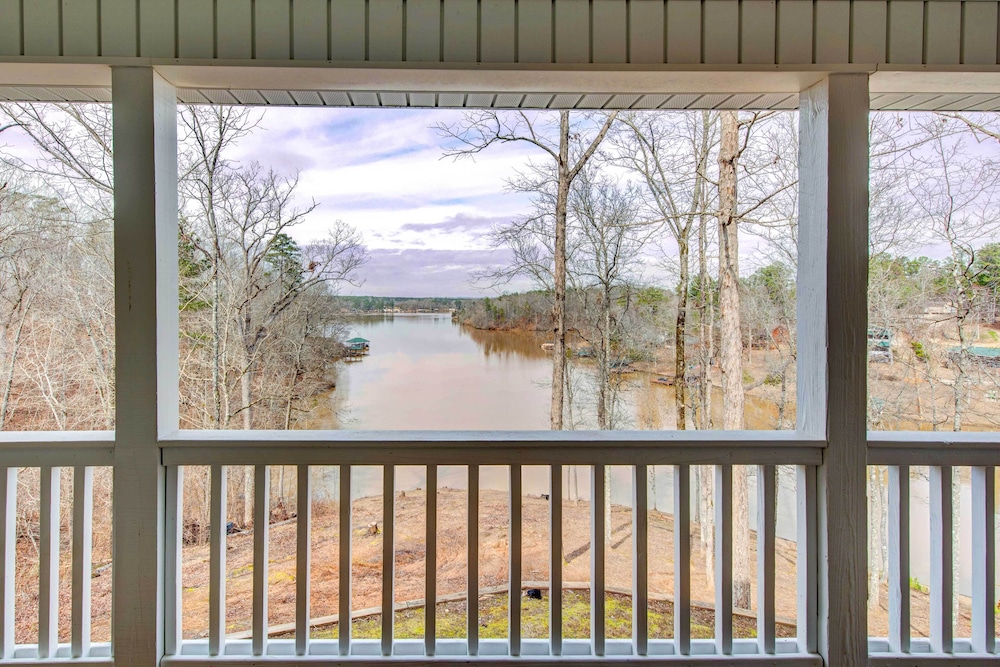 Milledgeville Vacations - Georgia Home on Lake Sinclair w/ Private Dock - Property Image 7