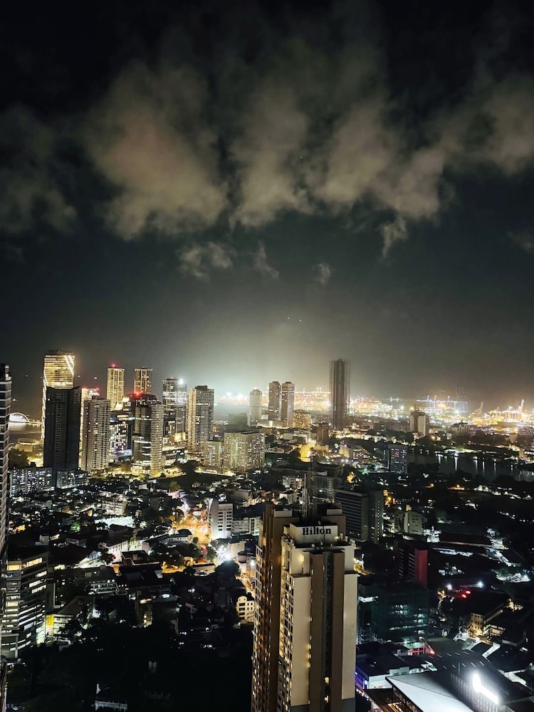 YAKA Trizen Luxury Apartments