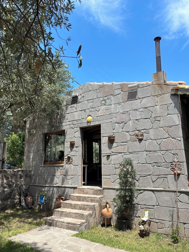 Assos Gül pansiyon