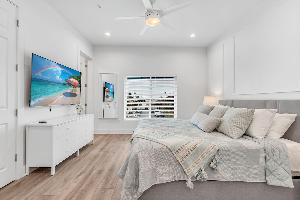 Azul Townhomes A1