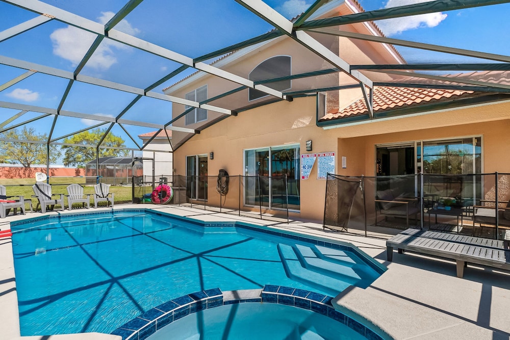 Your Dream Disney Retreat Awaits