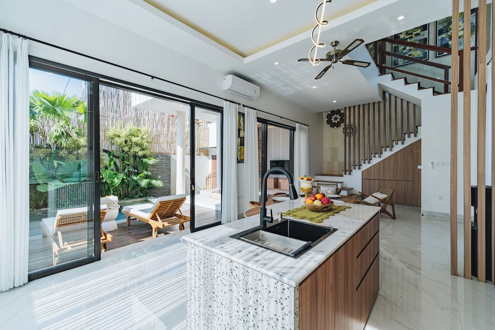 VILLA NOHOA CANGGU