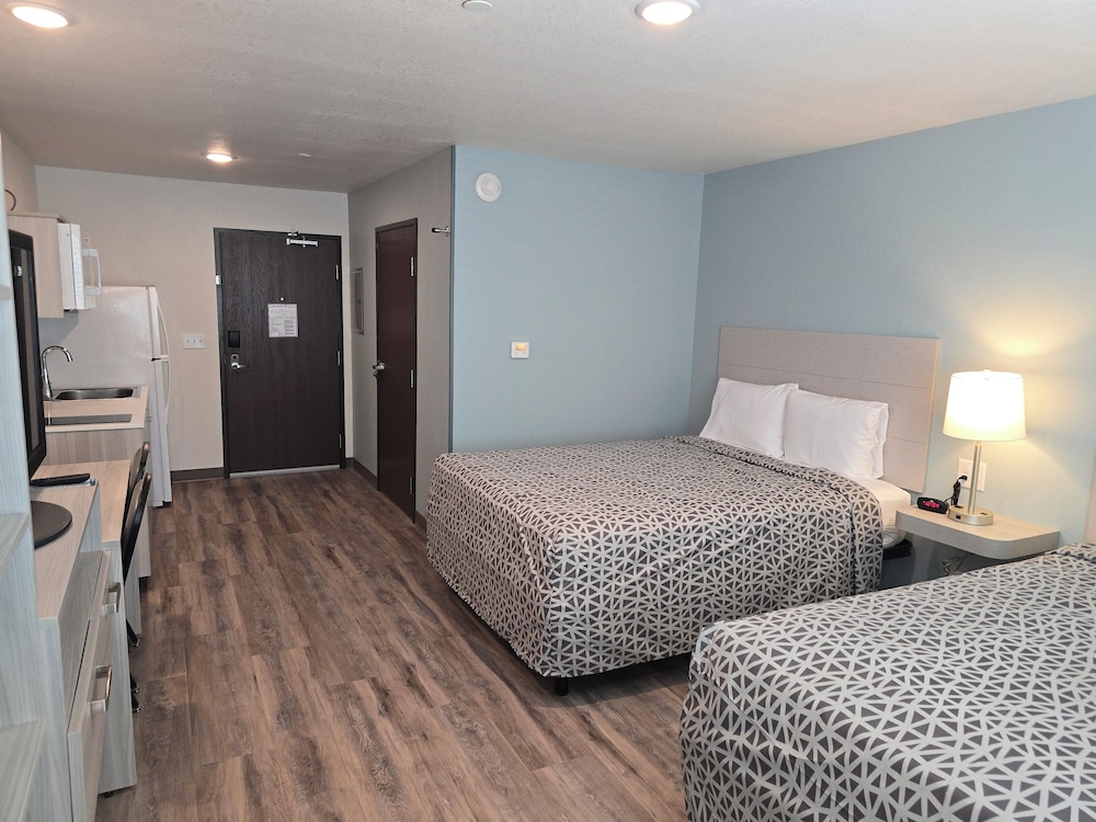 WoodSpring Suites Jackson Hub City