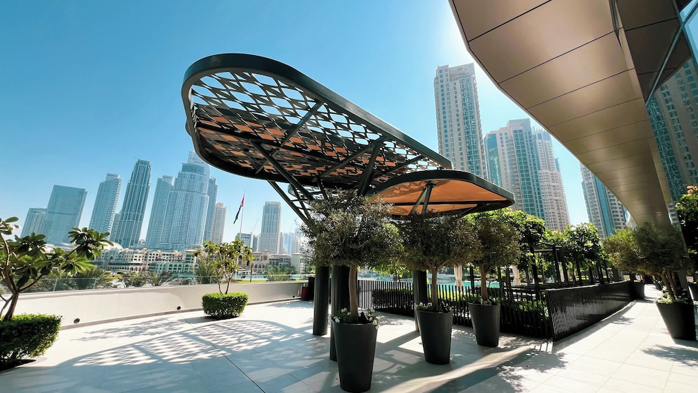 Grande Suites by Hostiva - Burj View
