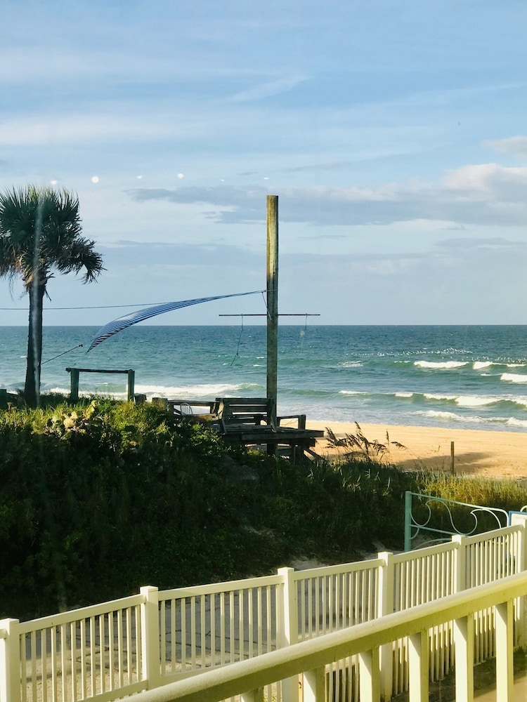 Symphony Beach Club