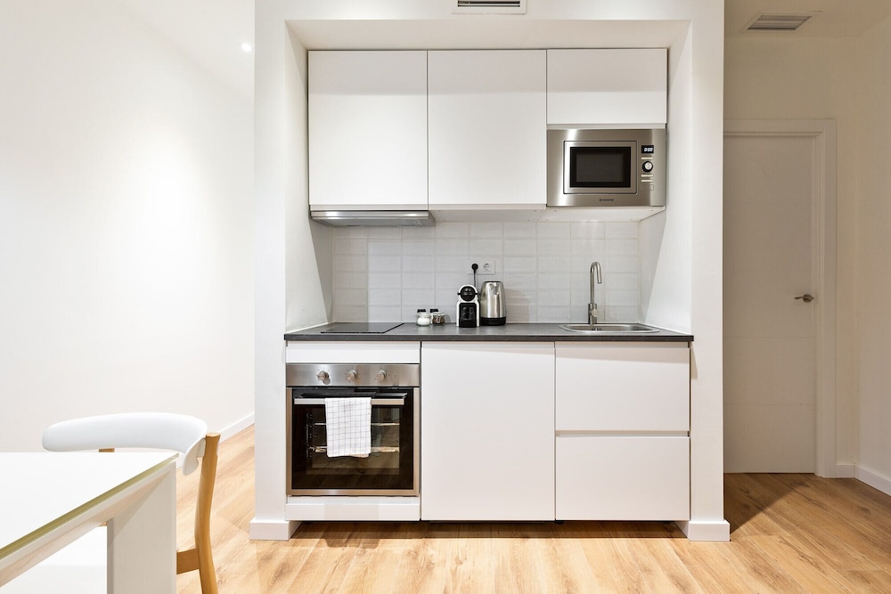 Urban Chill Apartments By Olala Homes