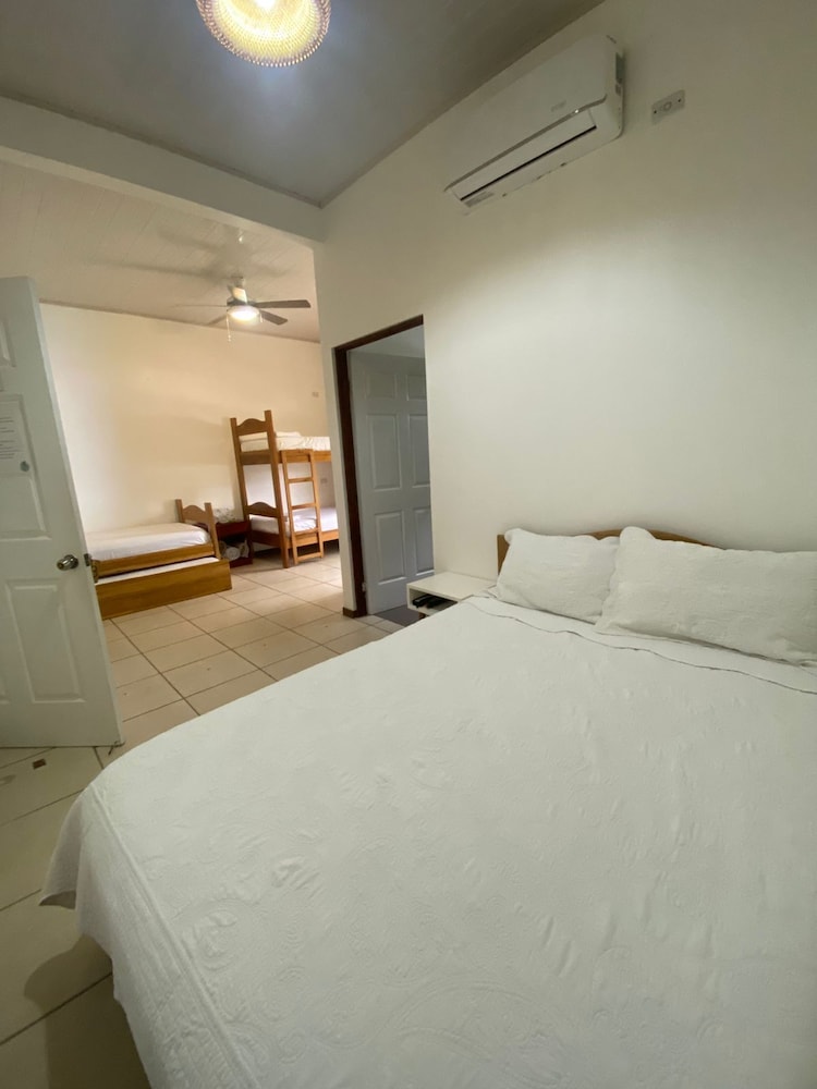 Ukinca Hostel